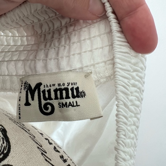 Show Me Your Mumu Boho Presley Embroidered Tunic White with Blue Flower Sz S - Picture 4 of 10